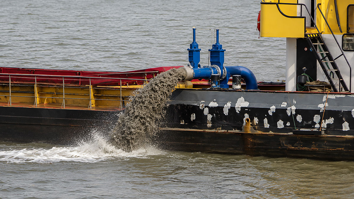 The-High-Solids-Reality-of-Dredge-Duty